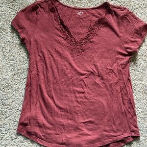 LOFT Short-Sleeve V-Neck Tee with Lace Trim — Brick/Rust